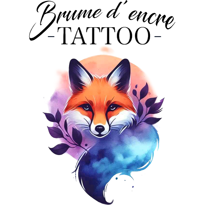 Logo du shop tattoo avec inscrit en haut Brume d'encre Tattoo et en dessous un renard en aquarelle